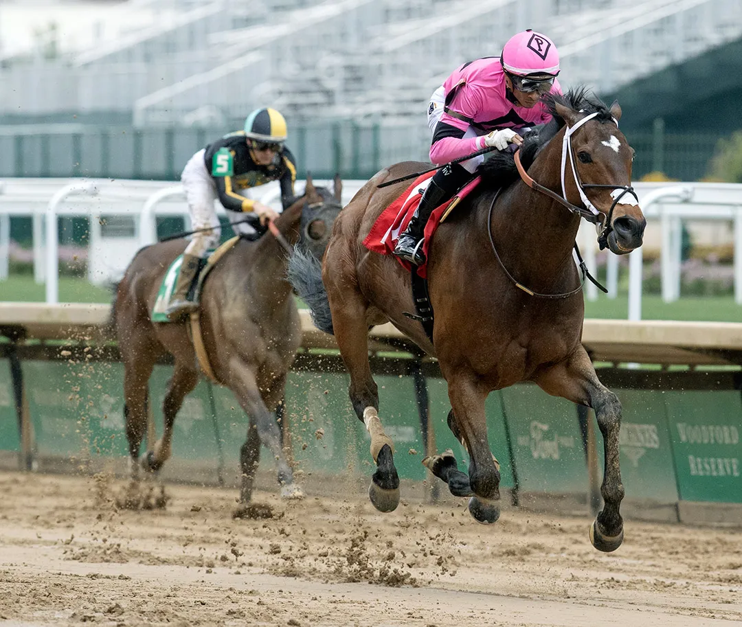 Lone Rock wins the Isaac Murphy Stakes at Churchill