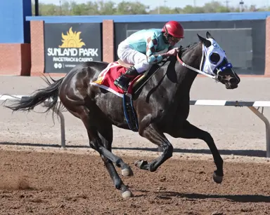 Sunland Park meet kicks off with new ownership