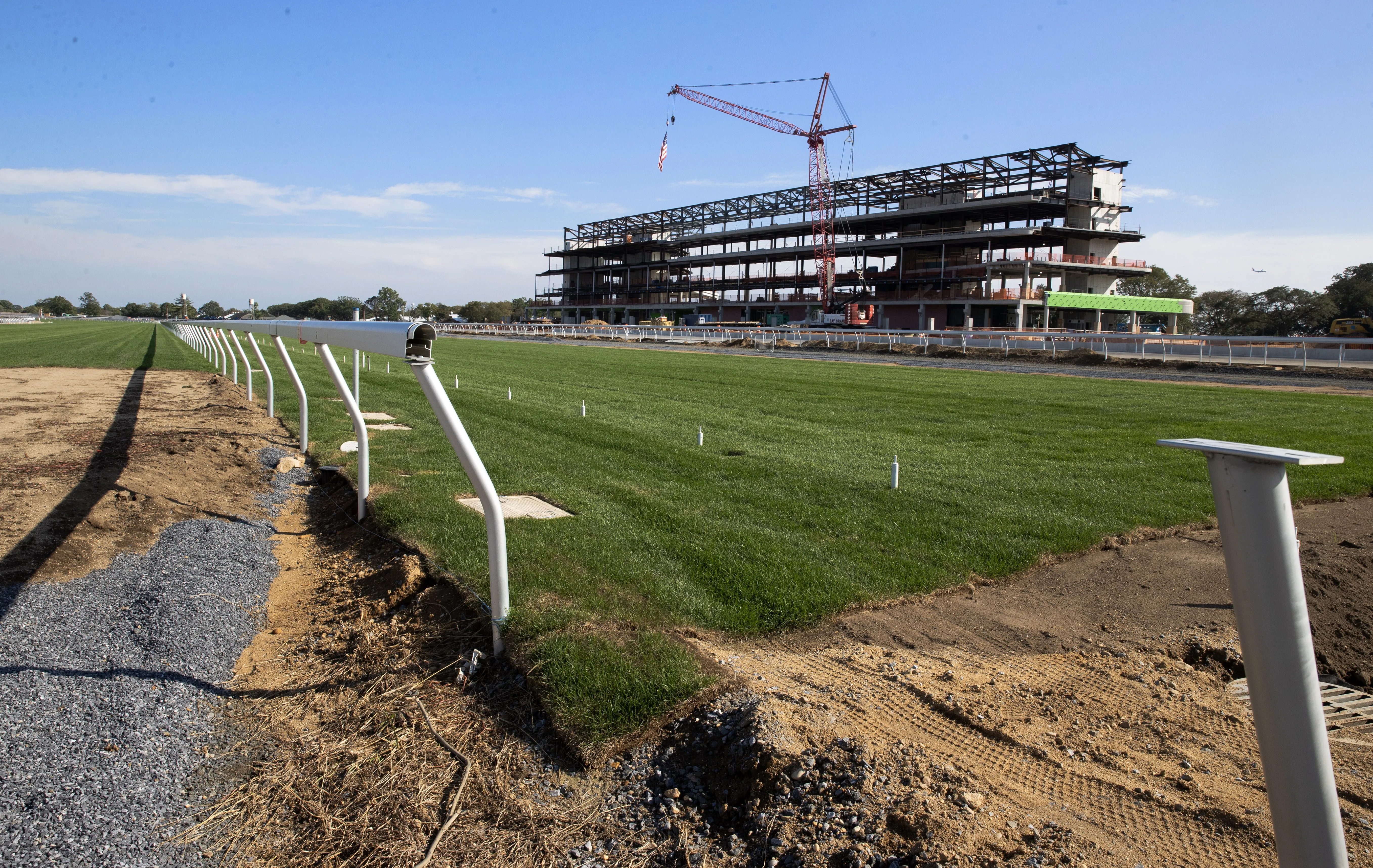 Belmont Park construction.Scenic24.9-28-25.BL_.jpg