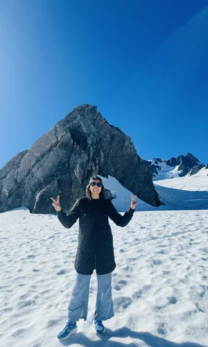 Dr Shelley Agarwal on glacier
