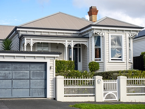 picture of a quaint New Zealand home