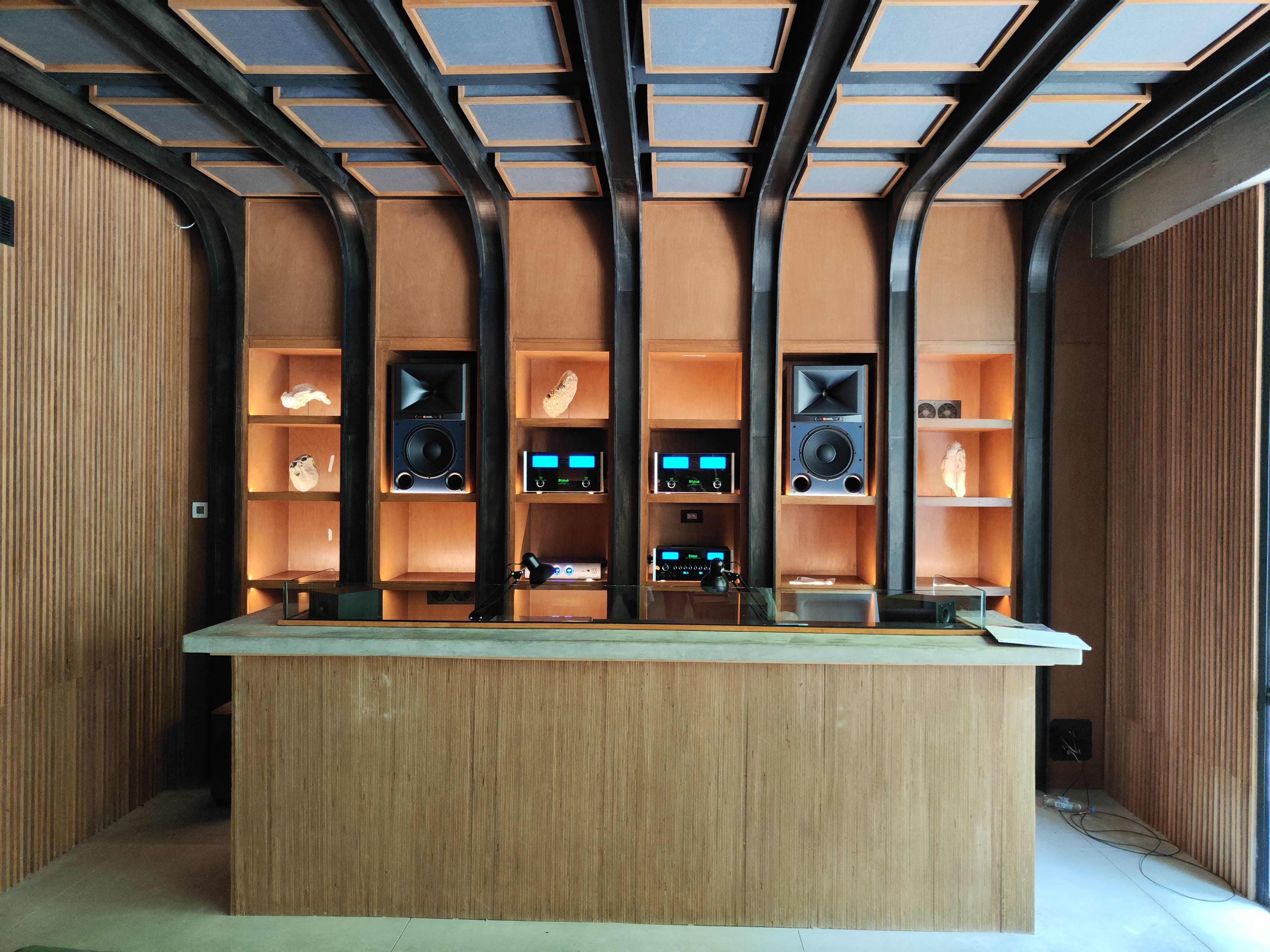 The importance of acoustics in the best hifi bar in CDMX