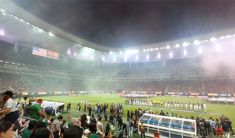Equipo audiovisual para el mundial de futbol Parte 1