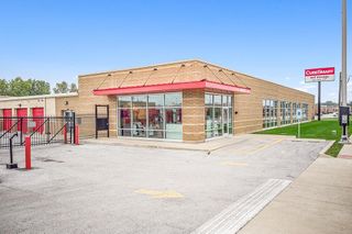 The 746-unit Crestwood Self Storage in Crestwood, Illinois.