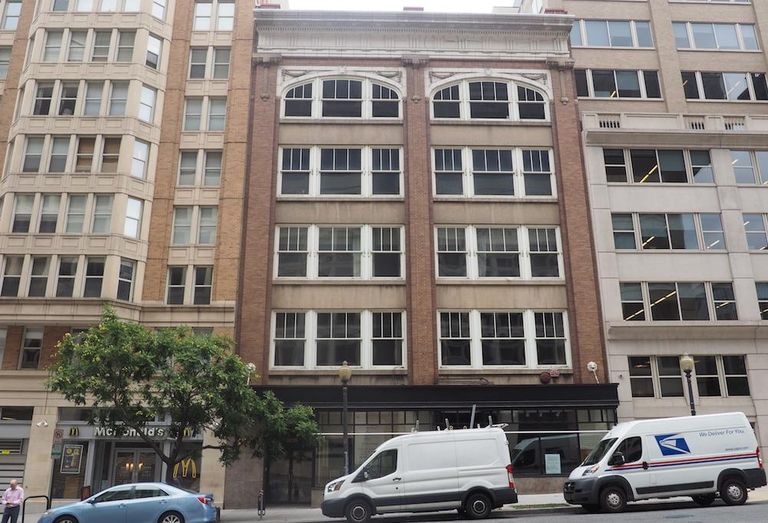 Douglas Development auction house 909 E St. NW