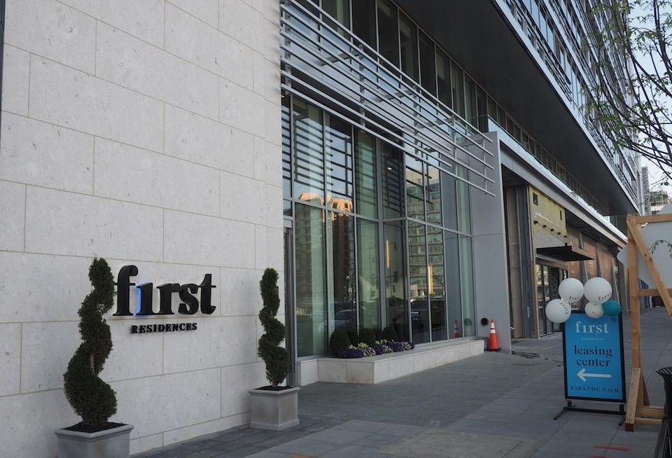F1RST entrance