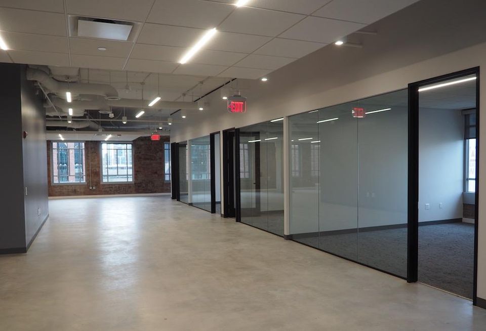 Spec suite Uline Arena