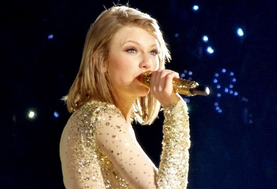 Taylor Swift on the 1989 Tour in 2015