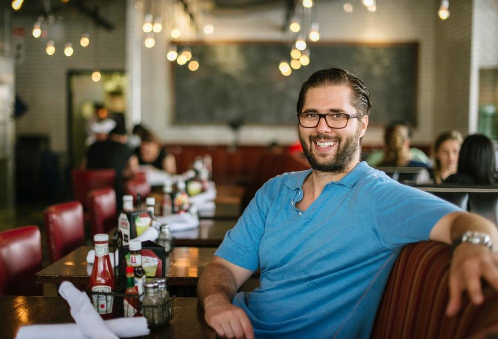 How Restaurants Can Keep Themselves Afloat In The NYC Market