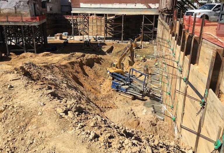 655 New York Ave construction site