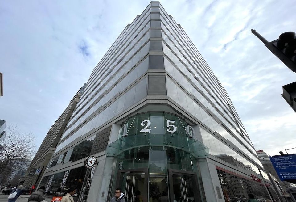 Downtown D.C.'s 1250 I St. NW, which Doug Donatelli's DSC Partners sold for $36M.