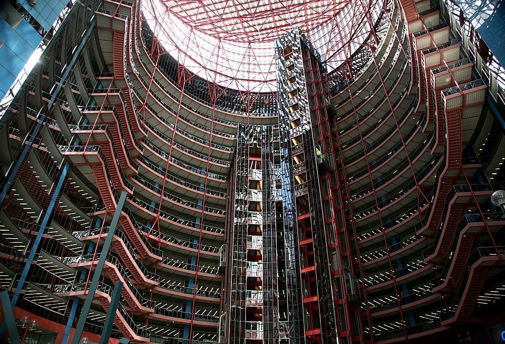 Google To Buy The Thompson Center In A Shot In The Arm For The Loop