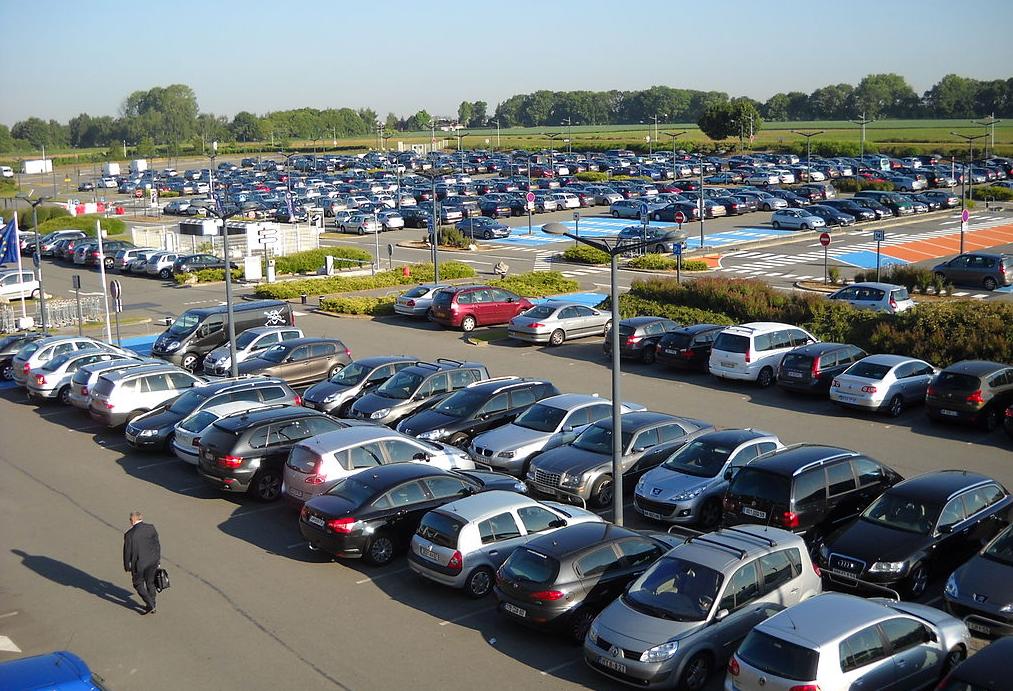 airport car parking