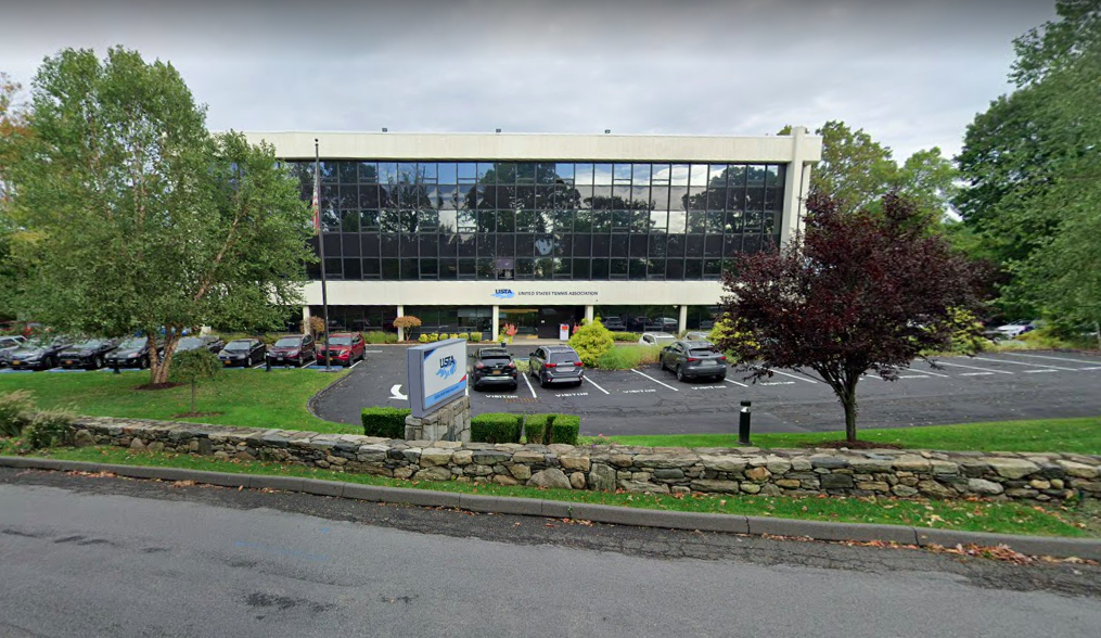 CBRE White Plains Office, 70 West Red Oak Lane 