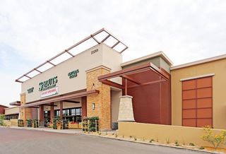 Sprouts-Anchored Scottsdale Shopping Center Goes For $47M