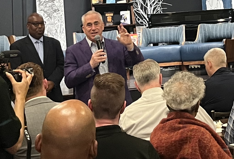 Council Member Matthew Frumin speaking at a Small Multifamily Owners Association event April 21.