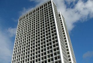Oakland's Largest Landlord To Sell Over $1B In Office Assets