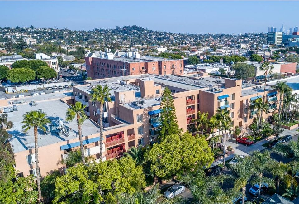A Northern California-based private multifamily investment has recently acquired a 134-unit apartment community in Los Feliz from a private seller for $55M.
