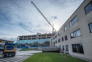 Overlake's East Tower Tops Out