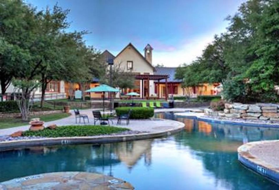 Hidden Lakes Apartments