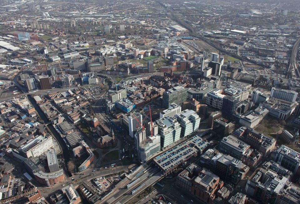 Central Birmingham March 2018, 3 Snowhill development centre with red crane