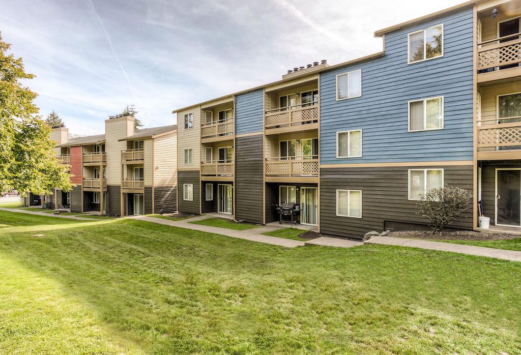 Federal Way Apartment Building Changes Hands For $26.5M