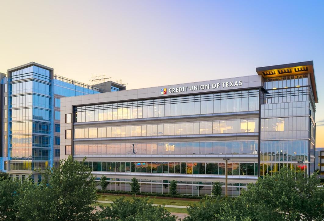 Pillar Commercial, Hall Capital Buy One Bethany East 