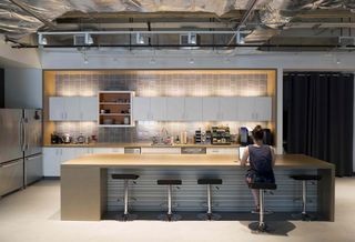 ShipStation Signs Lease On Lamar Central's Remaining Space