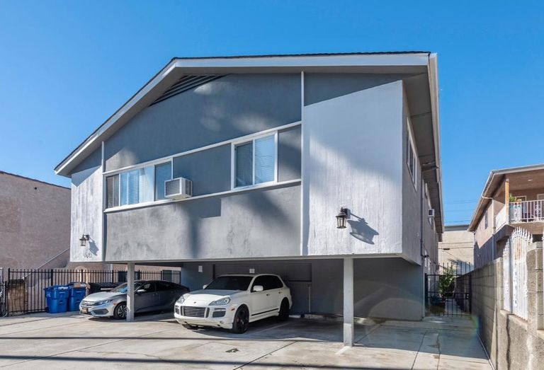 A 9-unit apartment building at 1631 N. Harvard Blvd. in Los Angeles