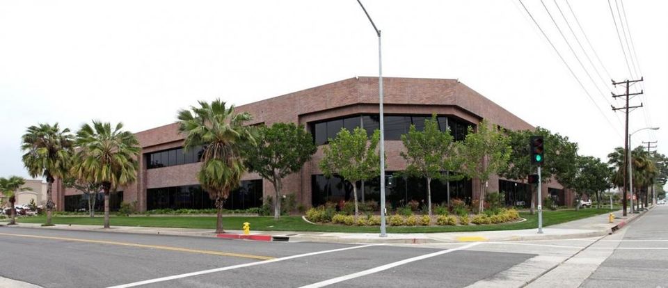 Lee & Associates Pasadena Negotiates $7.4 Million Office Purchase in Covina, Calif.