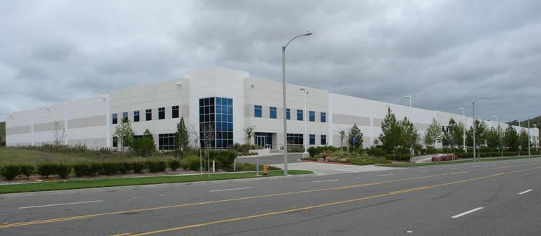 Valencia Commerce Center