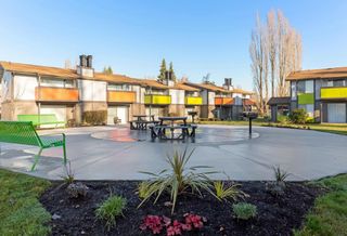 Astoria Apartments Changes Hands For $18M