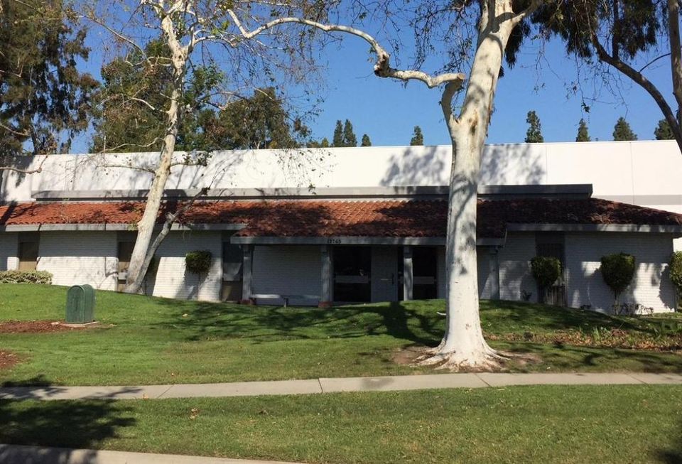 JLL represented New-Indy Tripaq in a new 44,172 SF industrial lease at 12765 166th Street in Cerritos, California.