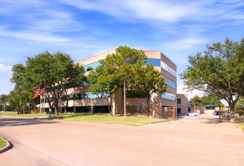Rockstar, 5700 NW Central Drive