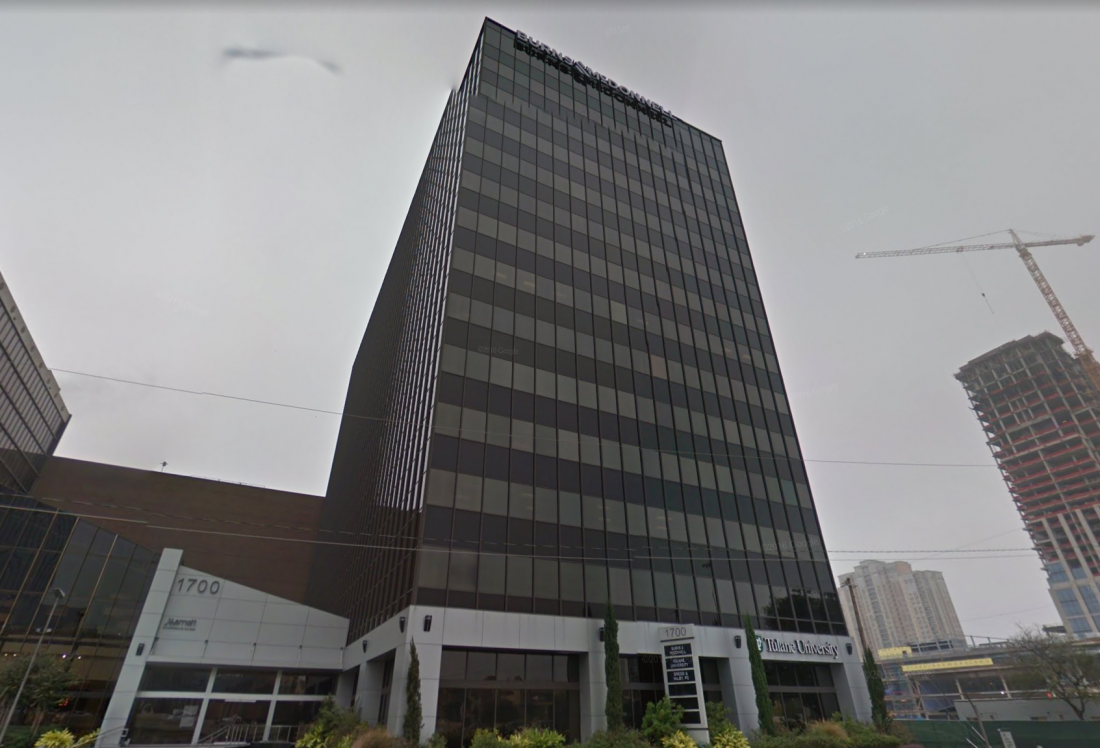 1400 West Loop S