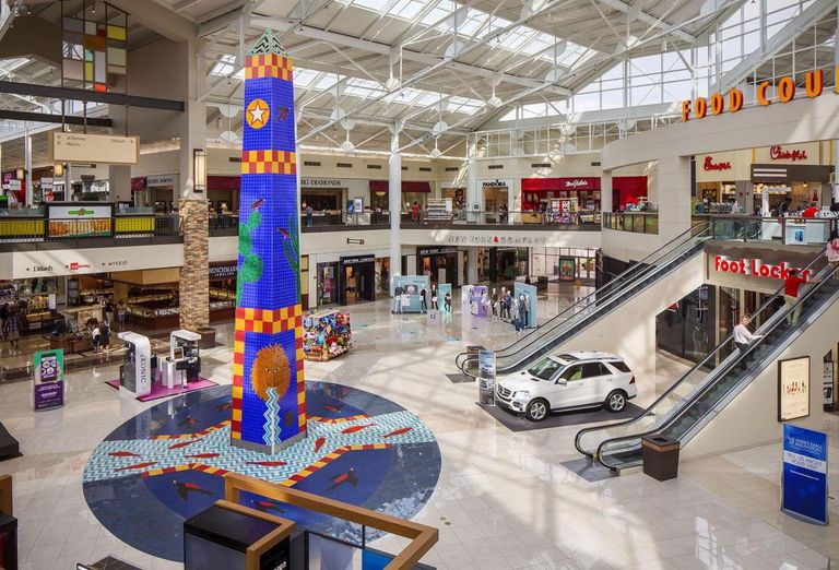 Arlington Mall 
