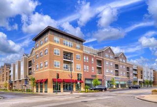 Midtown Square, McShane Construction