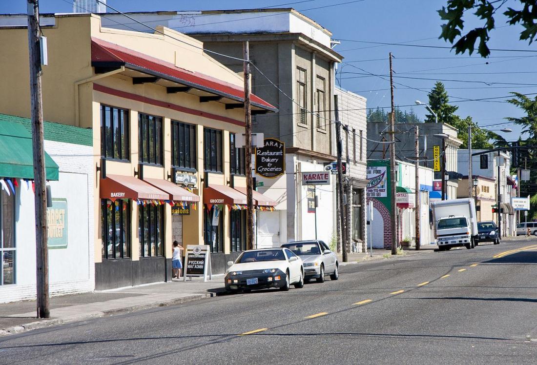 Lents Neighborhood To See More Food Carts, Pub, Apartments