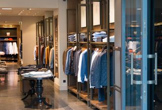 Retail, apparel retailers