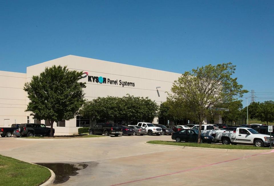 Austin-based Spraberry Interests purchased Mercantile Distribution Center 40 at 4201 North Beach St. in Fort Worth for investment purposes from Fort Worth-based Mercantile Partners for an undisclosed price. The 183k SF distribution center is 100 percent leased. CBRE repped the seller.