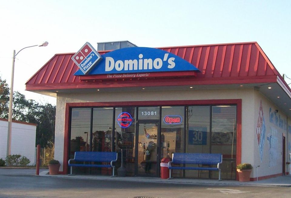 Dominos