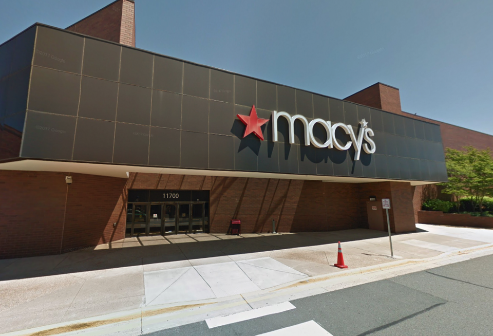 Macy's Fair Oaks Mall