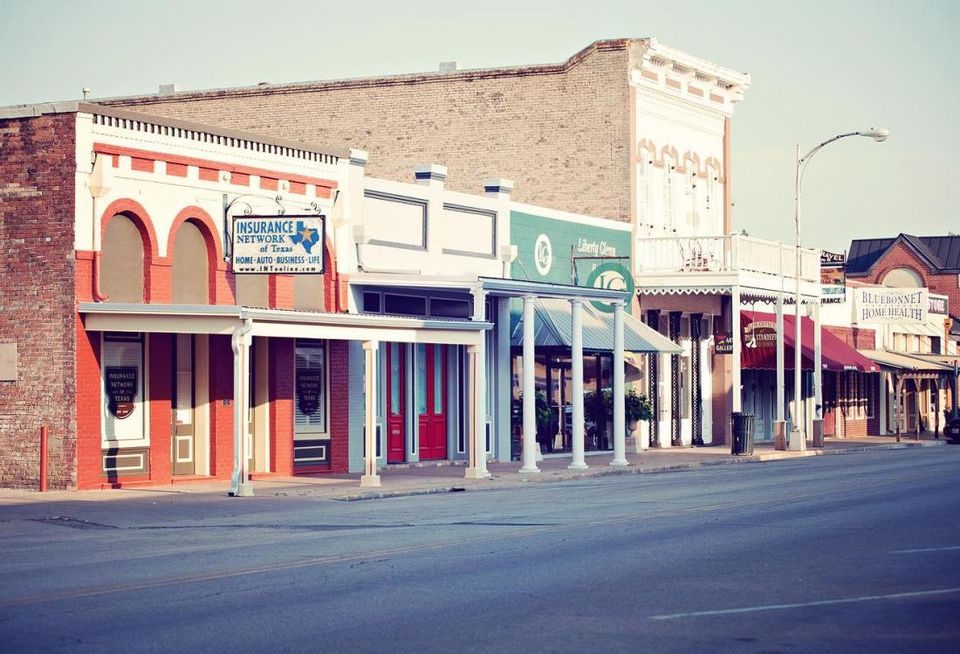 Bastrop texas downtown