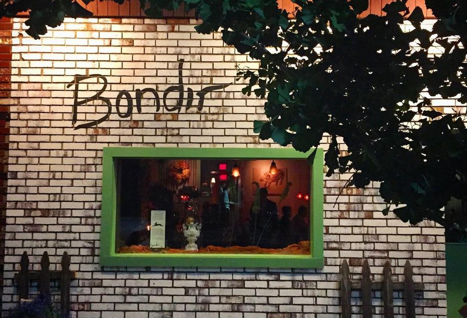 Romantic hotspot Bondir