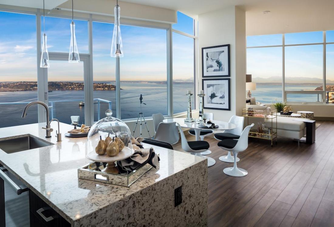 Seattle's Luxury Rentals Offer A Room With A View
