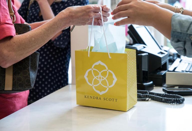 Shopping bag, consumers retail