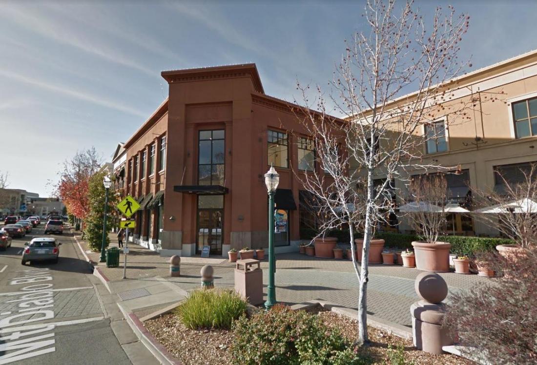E-Commerce Thrift Store ThredUp Expands Into Brick-And-Mortar 