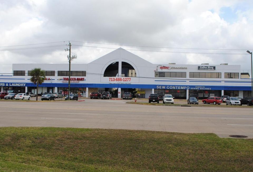 1010 East NASA