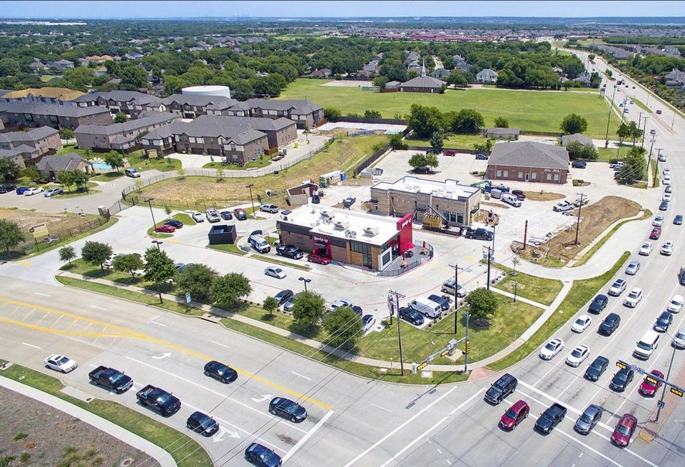 A SkyWalker Property Partners’ JV sold the second retail phase of a 70-lot development in Dallas County and is poised to wrap up the final round of Sales. The recently sold site is the 3k SF Raising Cane’s restaurant at 2960 West Camp Wisdom Rd in Grand Prairie. The seller of record is Life in the Fast Food Lane, partnership between SkyWalker Property, Dallas developers Kelly Hampton and Dave Carter and Hangover Opportunity Fund. The buyer is California-based Weinberg.