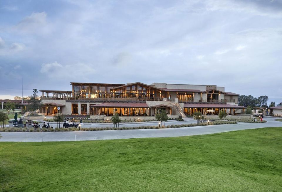Newport Beach Country Club